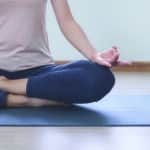 Spécial Femmes 2023 – Bien-être : Pourquoi le Yoga est-il tendance ?
